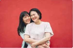 骨頭老了，腰椎退化，腰痛走不了路怎麼辦？白雁老師揭密：氣功如何扭轉人生！